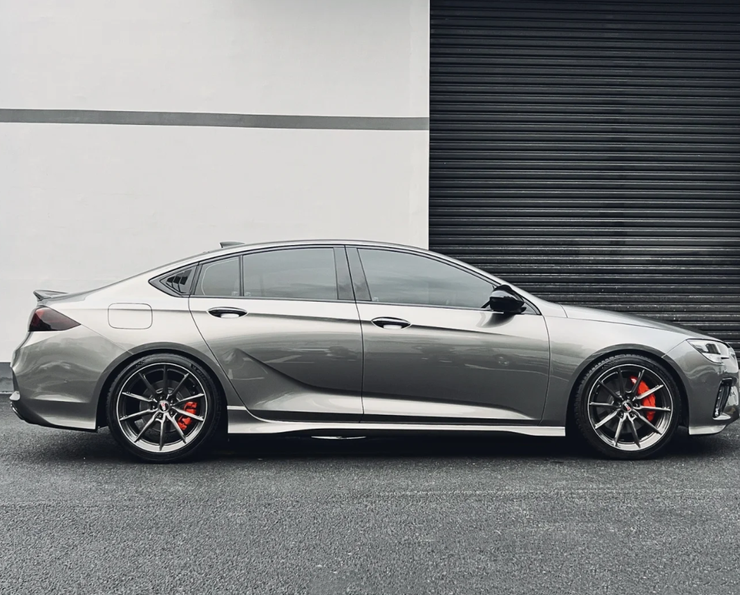 Gloss Metallic Metal Silver Car Vinyl Wrap review 1