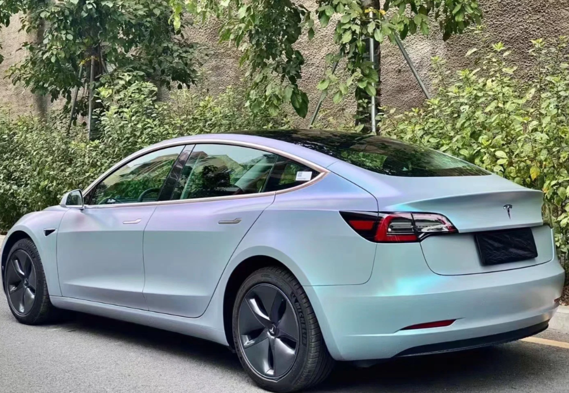 Matte Diamond Gray Blue Car Vinyl Wrap review Daiane Santos 02