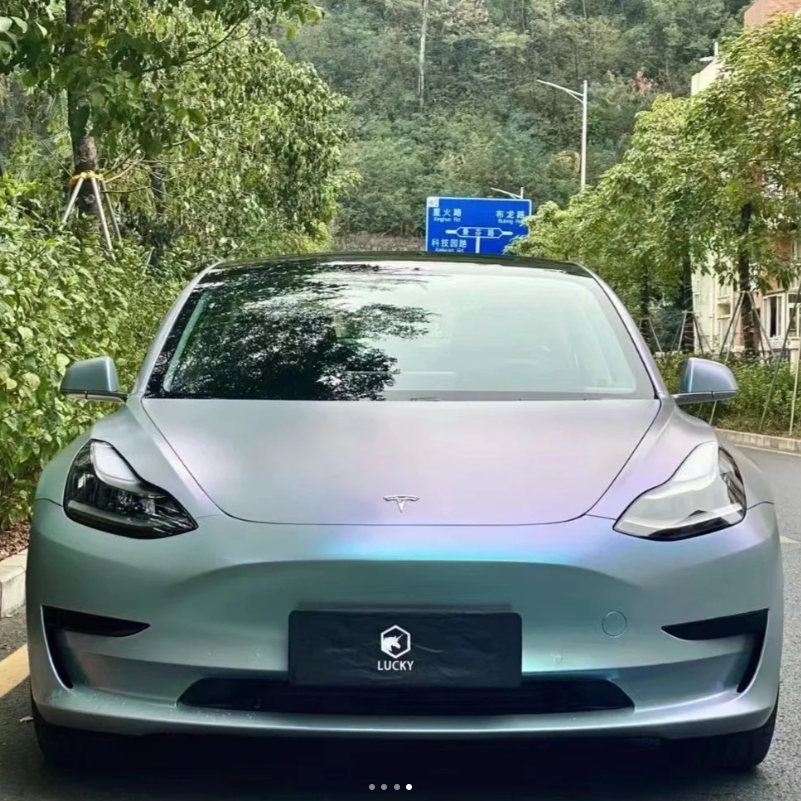 Matte Diamond Gray Blue Car Vinyl Wrap review Daiane Santos 01