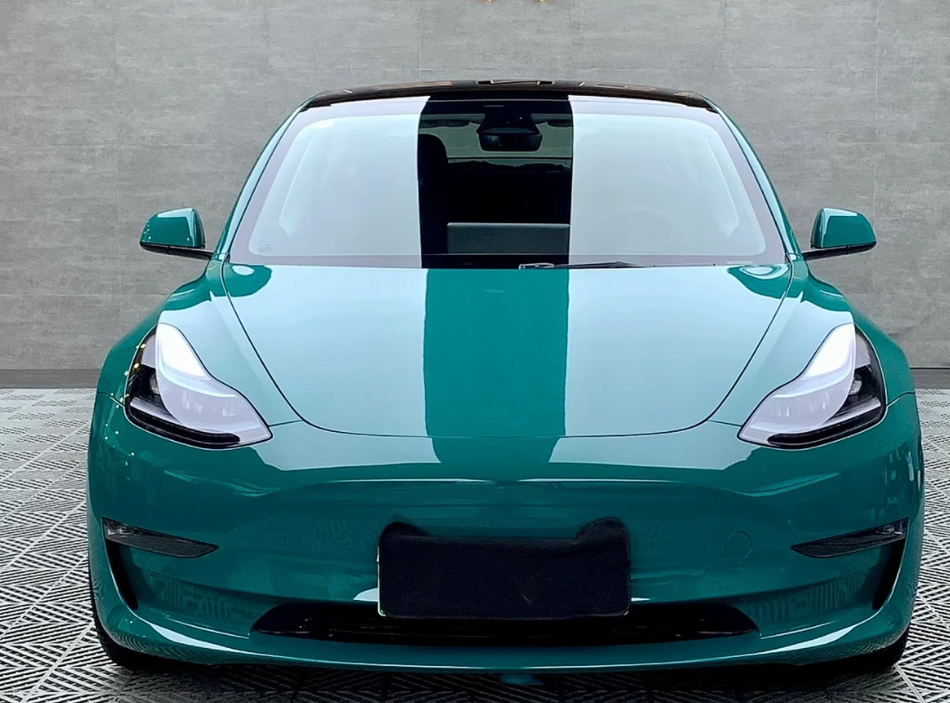 Super Gloss Pine Green Car Vinyl Wrap review 1