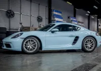Super Gloss Glacier Blue Car Vinyl Wrap review 1