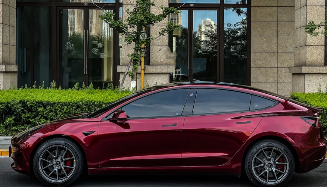  Liquid Metallic Dragon Blood Red Car Vinyl Wrap review 1