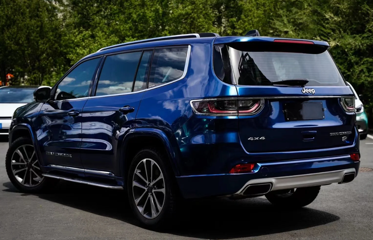 Gloss Metallic Indigo Blue Car Vinyl Wrap review Alex Toapanta 01