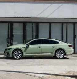 Super Gloss Khaki Grey Car Vinyl Wrap review 	Alfredo G. 01