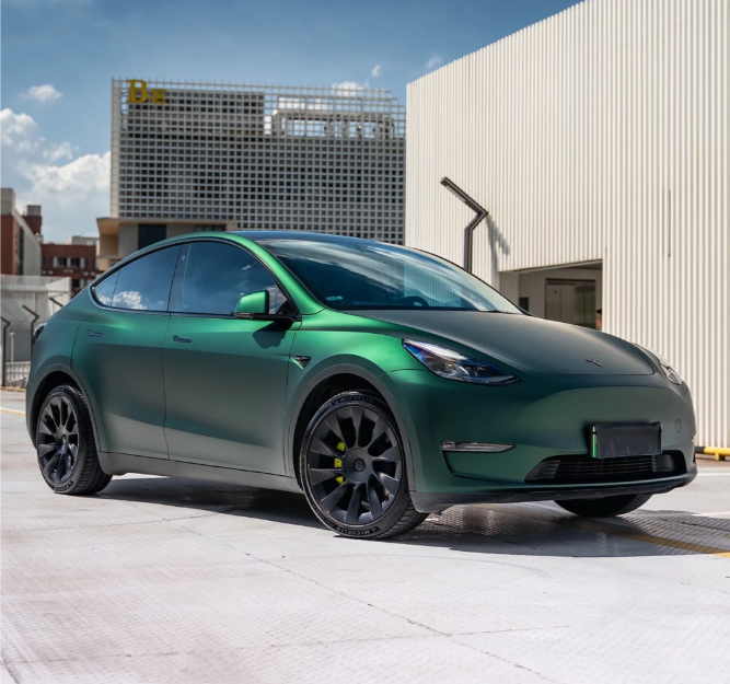 Matte Venom Green Car Vinyl Wrap review Chuck. C. 01