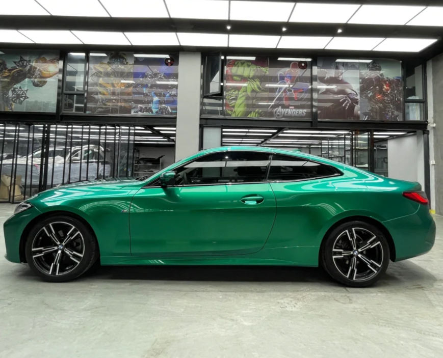 Gloss Paint Metallic Isle Of Man Green review 2