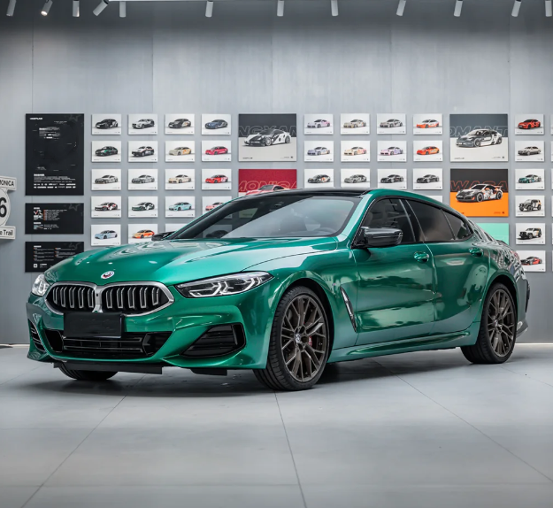 Gloss Paint Metallic Isle Of Man Green review 1