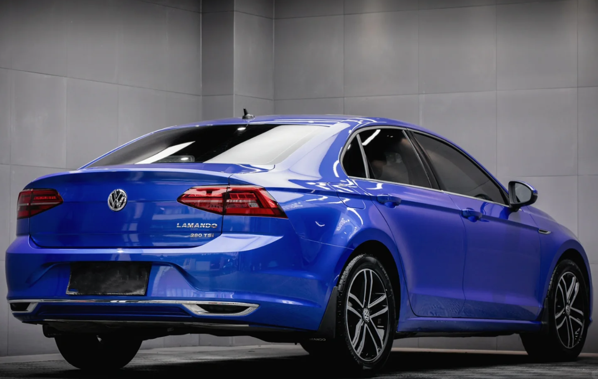 Gloss Portimao Blue Car Vinyl Wrap review K Mitchell 01