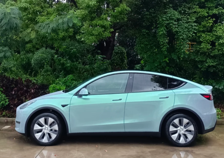 Candy Metallic Grey Green Car Vinyl Wrap review Miranda 02