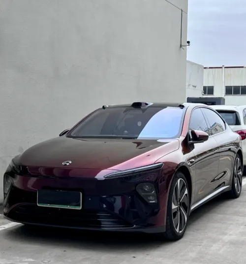 PET Gloss Shifting Red to Black Car Vinyl Wrap review 
