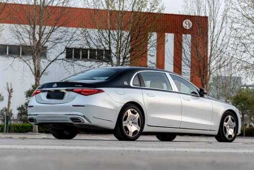 Gloss Pearl White Car Vinyl Wrap review 