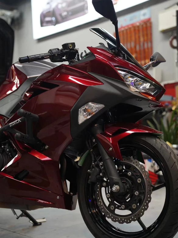  Liquid Metallic Dragon Blood Red Car Vinyl Wrap review 2