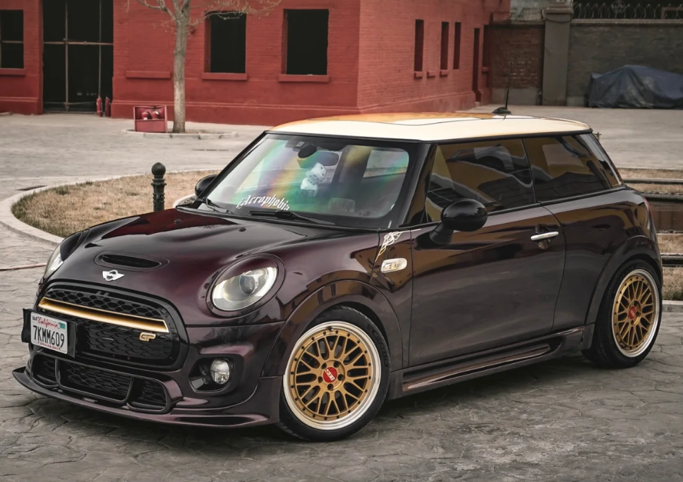 Gloss Tourmalie Red Car Vinyl Wrap review Scott 02