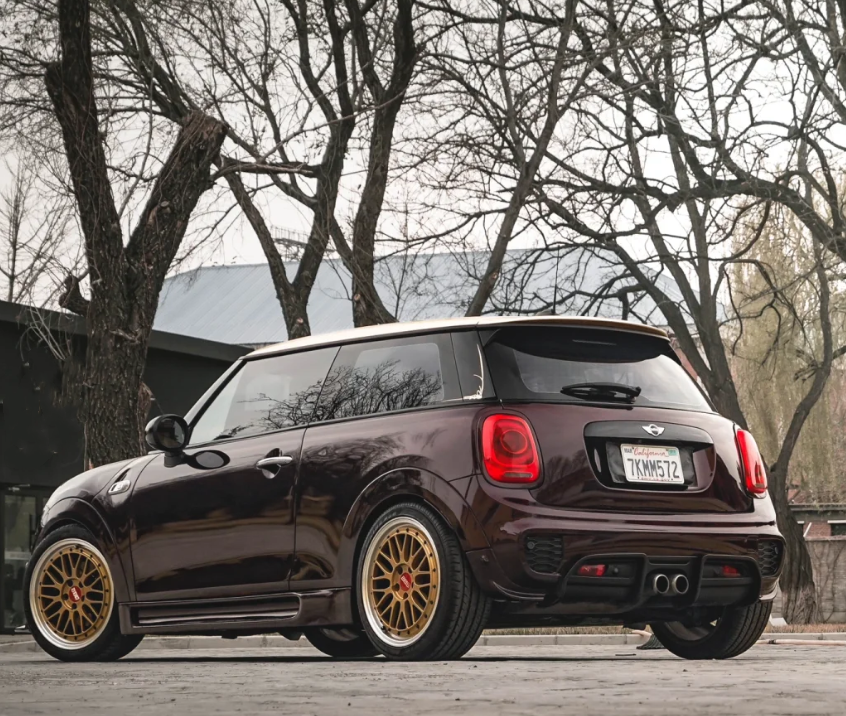 Gloss Tourmalie Red Car Vinyl Wrap review Scott 01