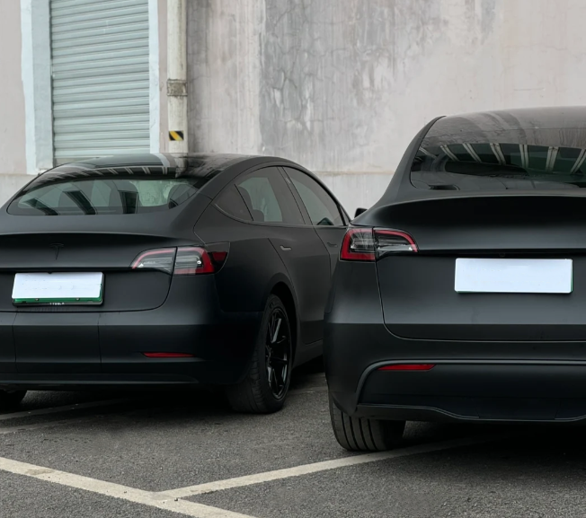 Matte Black Car Vinyl Wrap review William Tran 03