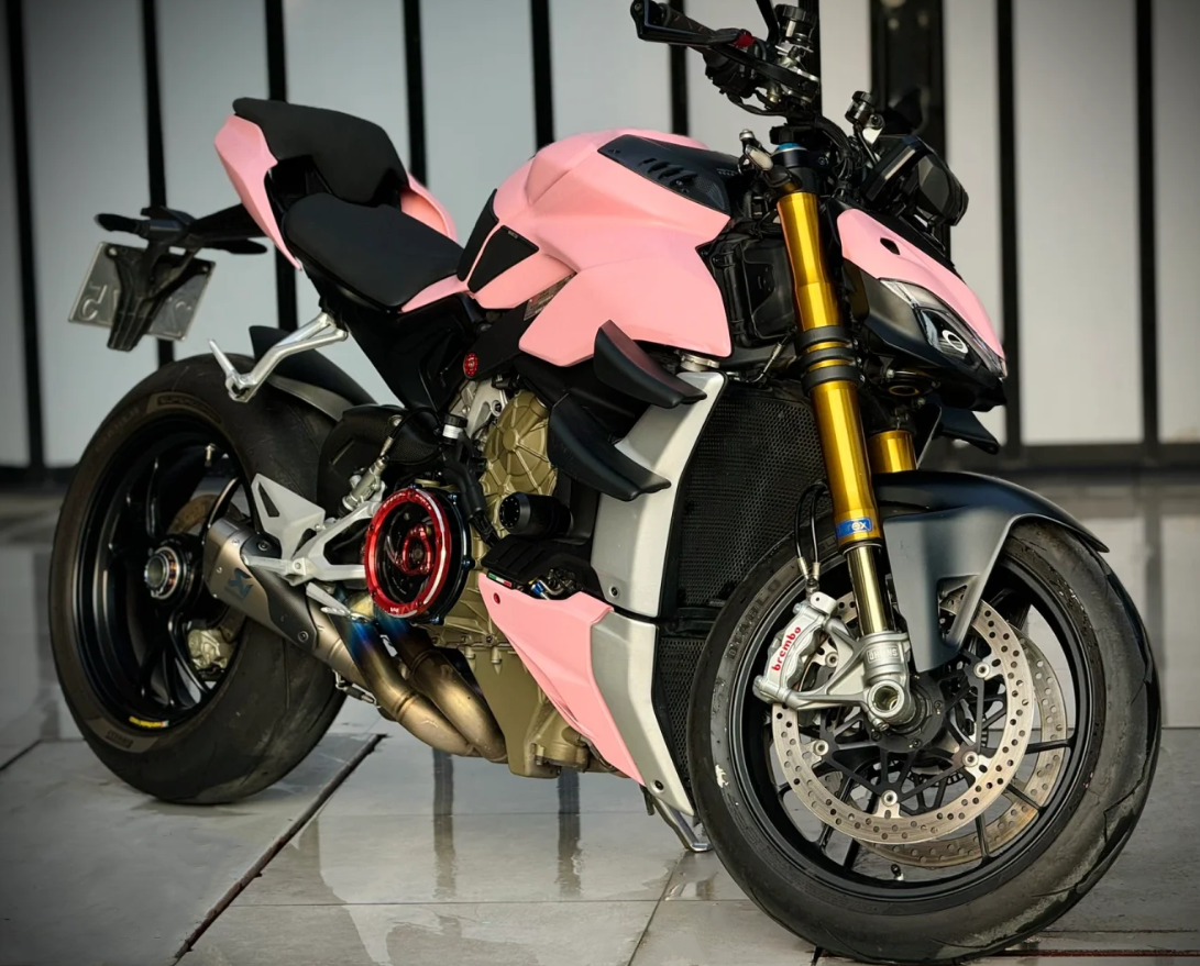  Super Matte Rose Pink Car Vinyl Wrap review Julieth 01