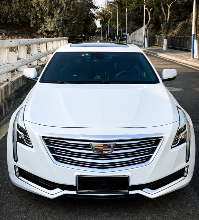 Gloss Pearl White Car Vinyl Wrap review 1