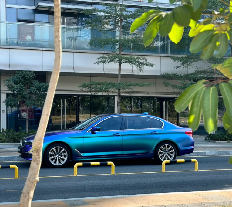 Matte Diamond Purple Blue Car Vinyl Wrap review Gary N. 04