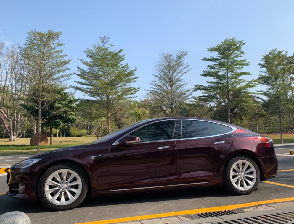 Gloss Metallic Black Rose Car Vinyl Wrap review 0