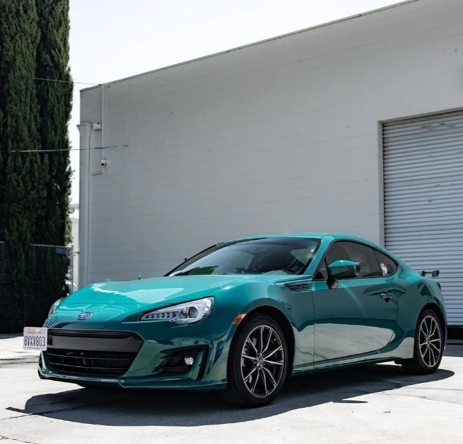 Super Gloss Pine Green Car Vinyl Wrap review Tony 02
