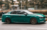 Super Gloss Pine Green Car Vinyl Wrap review 1