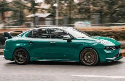 Super Gloss Pine Green Car Vinyl Wrap review 	ItsMeReally 02