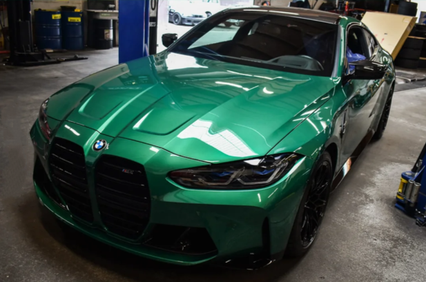 Gloss Paint Metallic Isle Of Man Green review 2