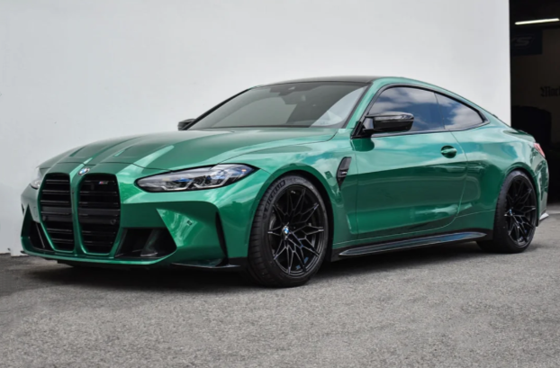 Gloss Paint Metallic Isle Of Man Green review 3