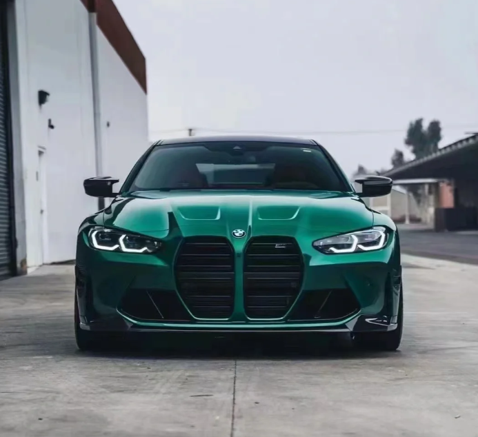 Gloss Paint Metallic Isle Of Man Green review 1