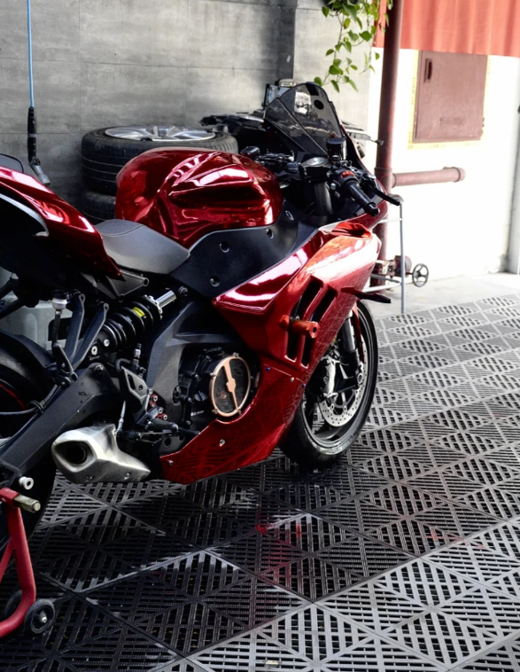 Gloss Red Mirror Chrome Car Vinyl Wrap review Josh Sager 02