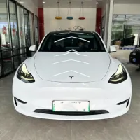 Gloss Pearl White Car Vinyl Wrap review 0