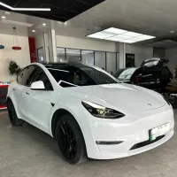 Gloss Pearl White Car Vinyl Wrap review 1