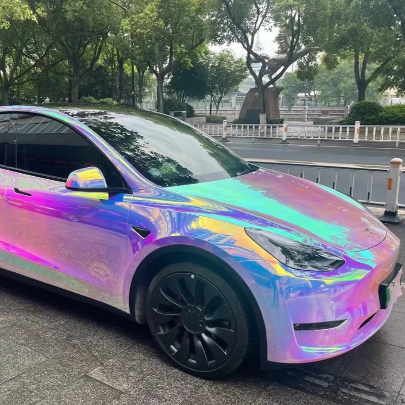 Holographic Chrome Rainbow White Car Vinyl Wrap (Non-Stretchable) review Dubun 02