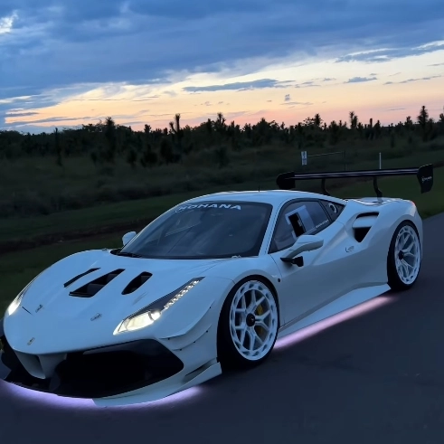 Super Gloss Crystal White Car Vinyl Wrap review 