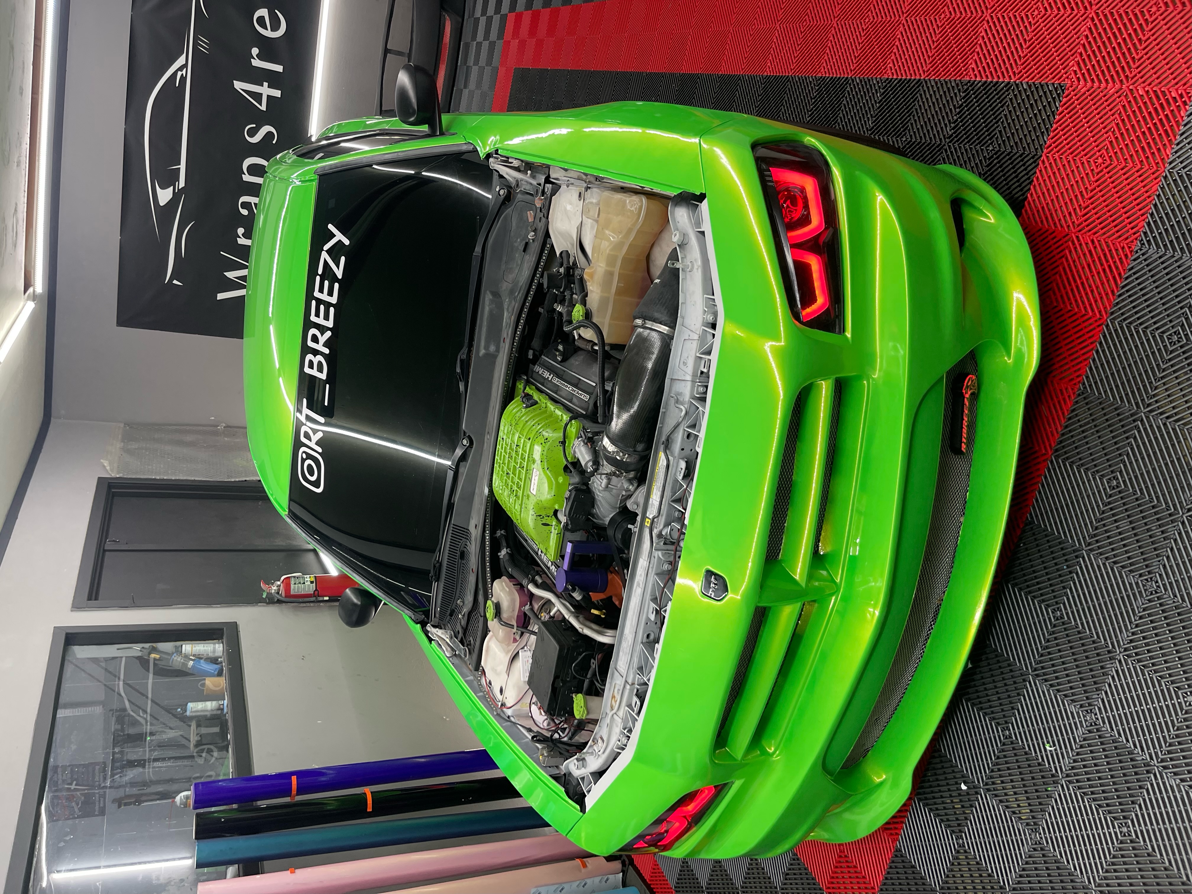 Audi Gloss Magic Gold Green Car Vinyl Wrap review drama 01