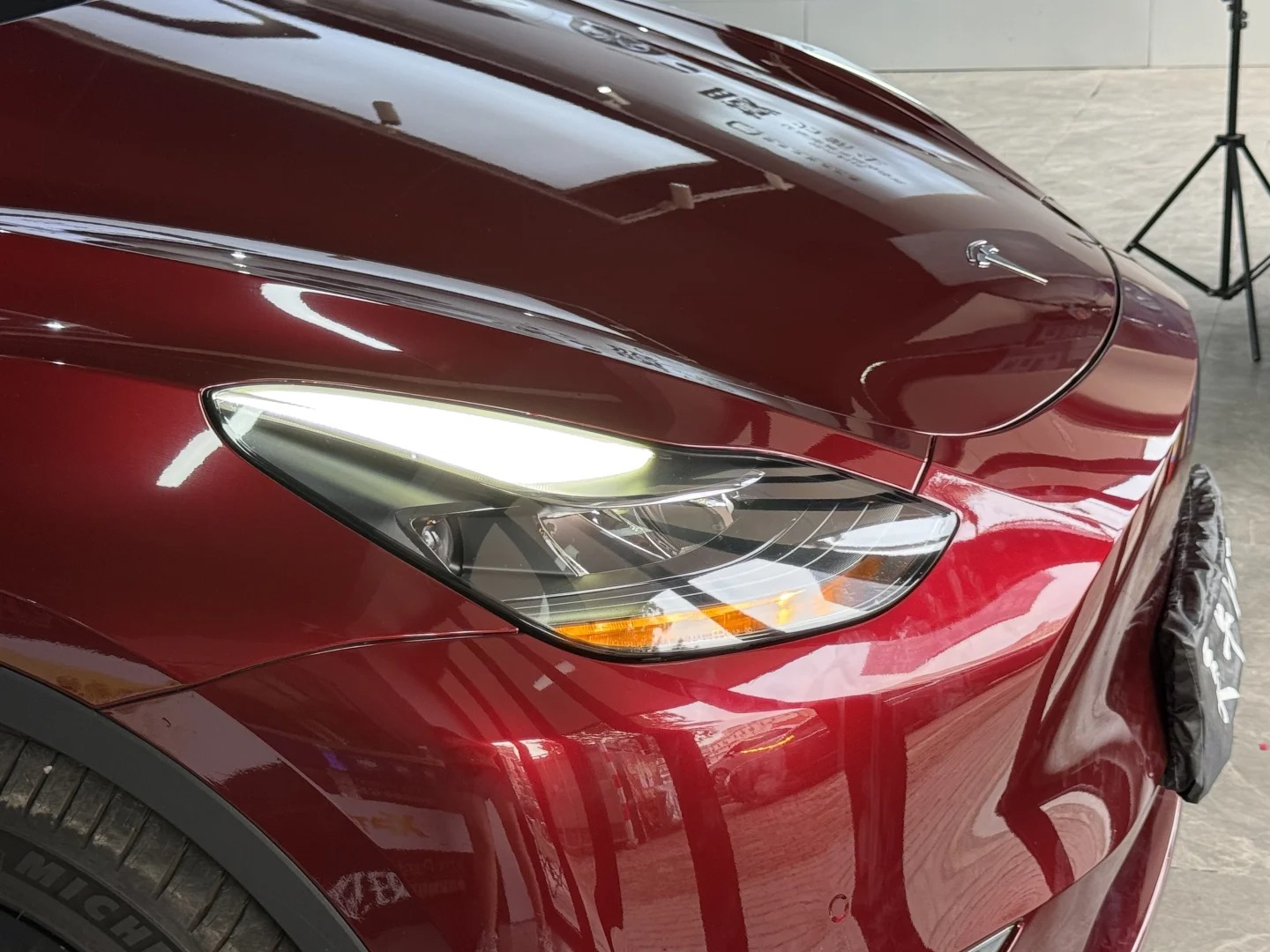  Liquid Metallic Dragon Blood Red Car Vinyl Wrap review weeer 01