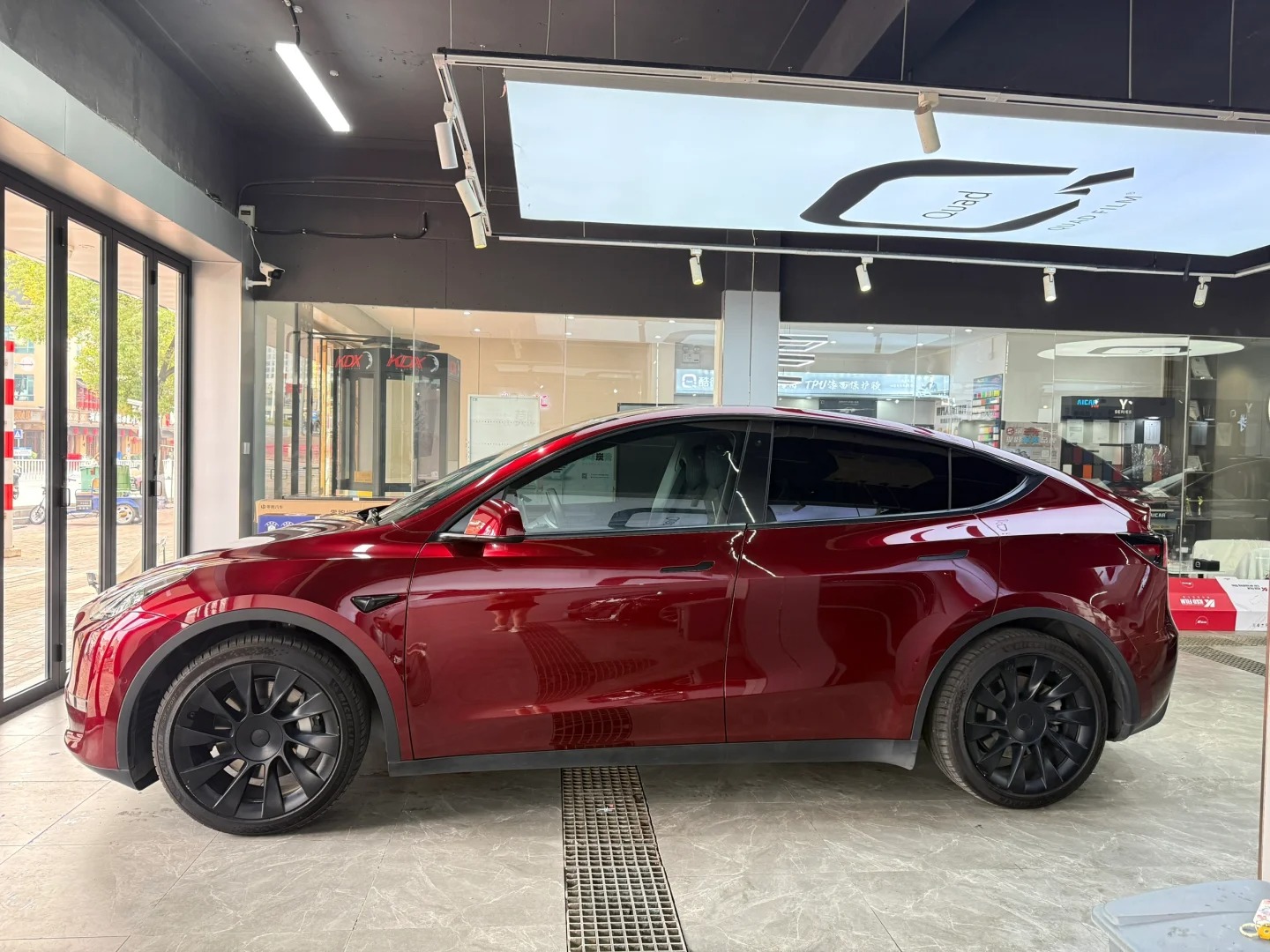  Liquid Metallic Dragon Blood Red Car Vinyl Wrap review weeer 03