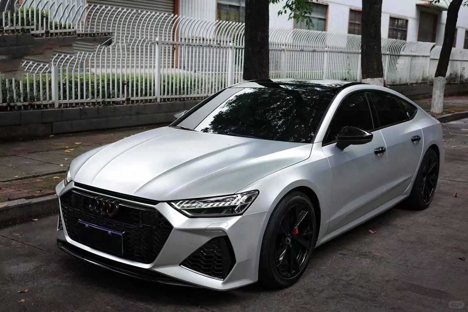 Matte Metallic Metal Silver Car Vinyl Wrap review drmmp 03