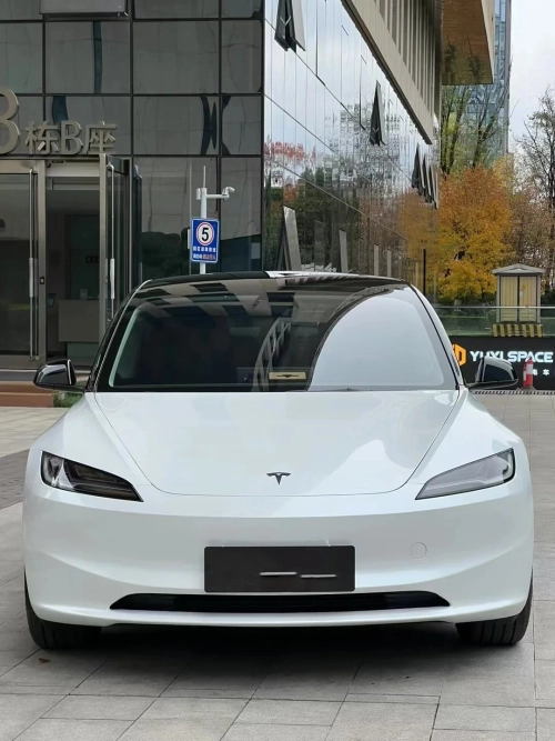 Gloss Pearl White Car Vinyl Wrap review 