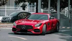 Gloss Metallic Vampire Red Car Vinyl Wrap review diiz 01