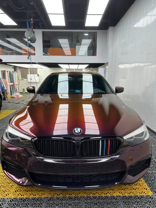 PET Gloss Shifting Red to Black Car Vinyl Wrap review 