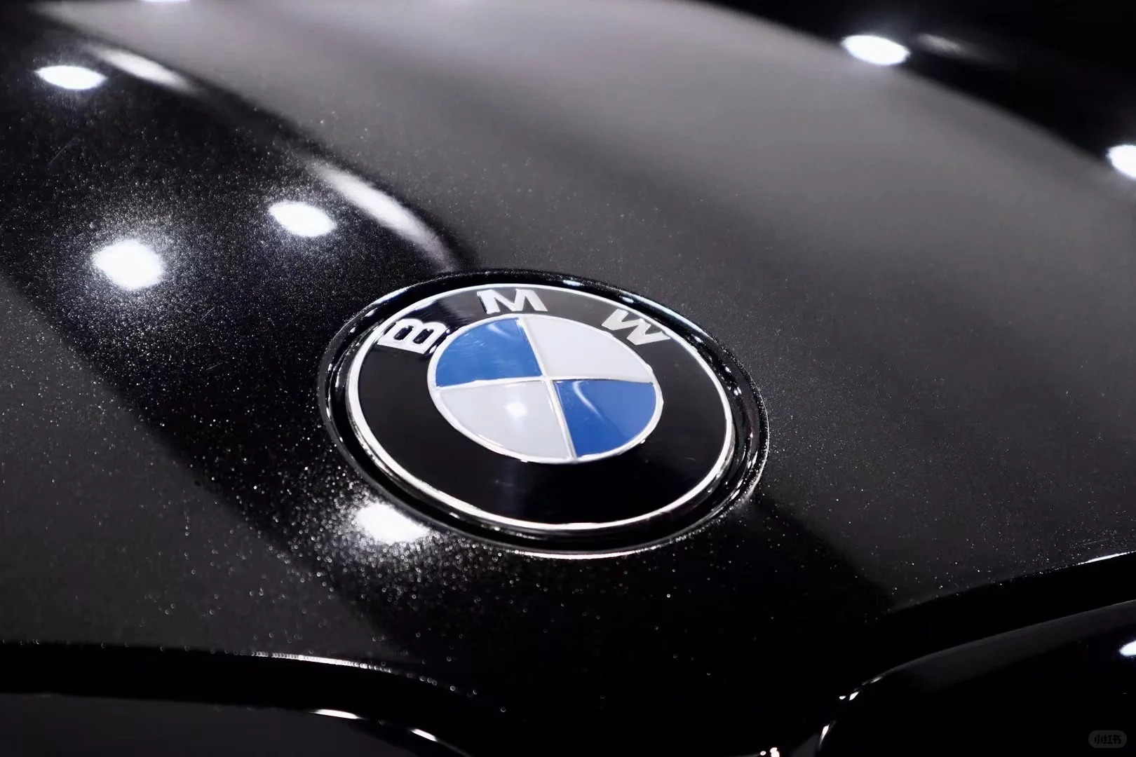 Gloss Metallic Black Car Vinyl Wrap review billy 02