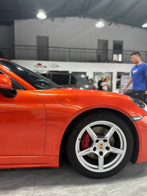  Gloss Metallic Sakhir Orange Car Vinyl Wrap review 