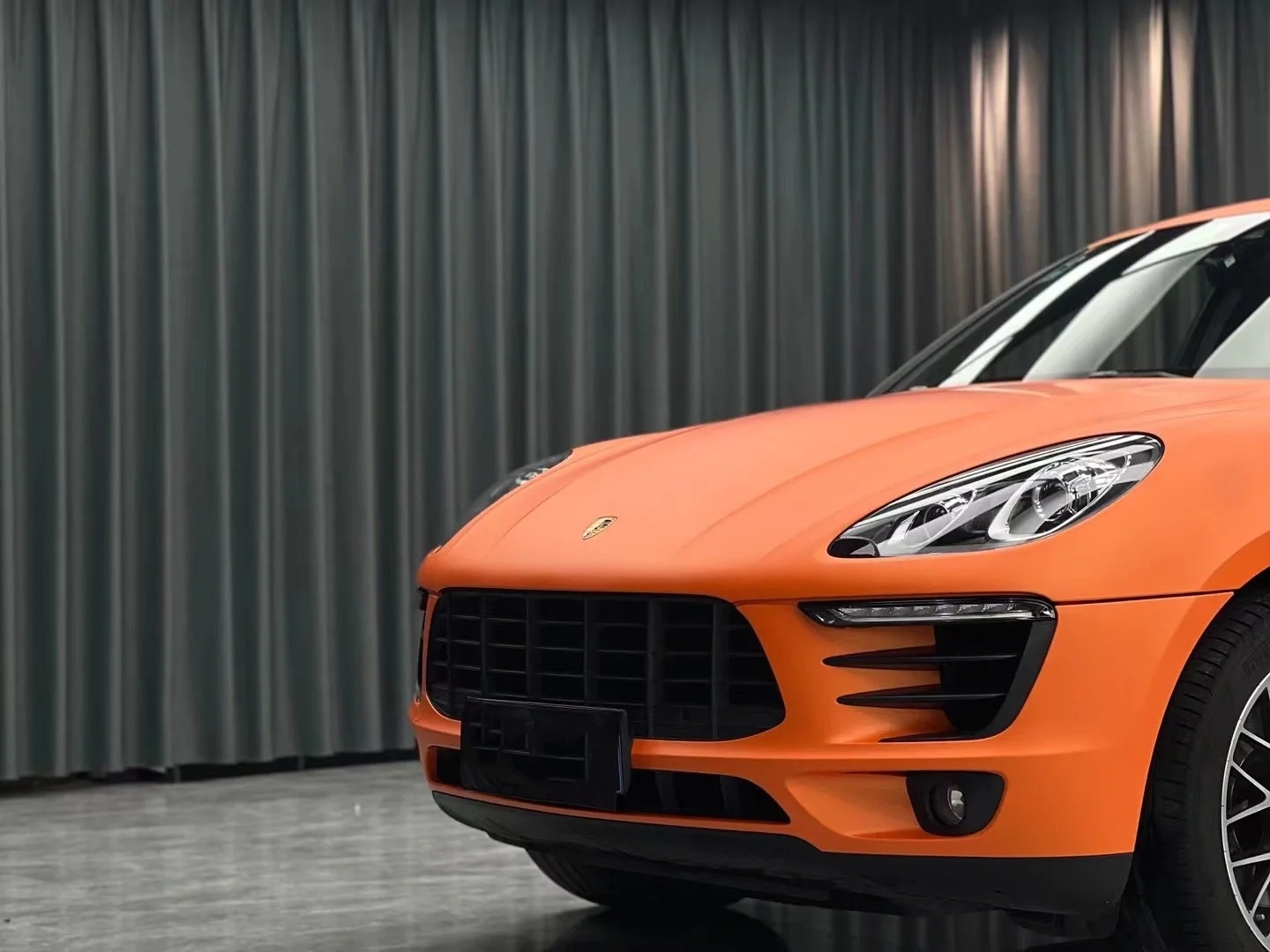 Super Matte Flame Orange Car Vinyl Wrap review biill 02