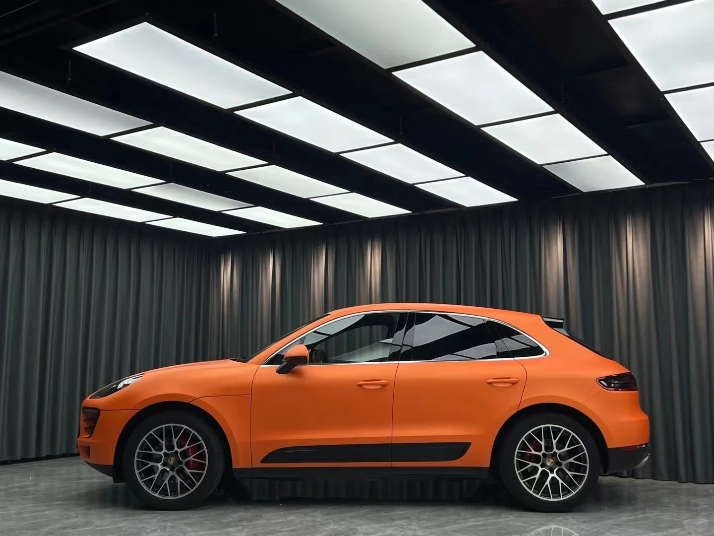 Super Matte Flame Orange Car Vinyl Wrap review biill 03