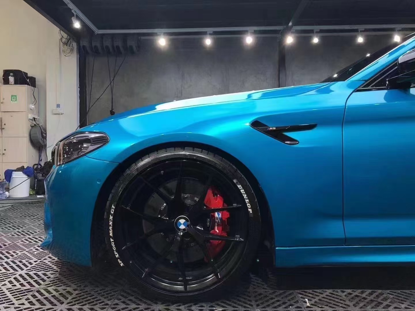Super Gloss Liquid atomic teal Car Vinyl Wrap review eaesn 01
