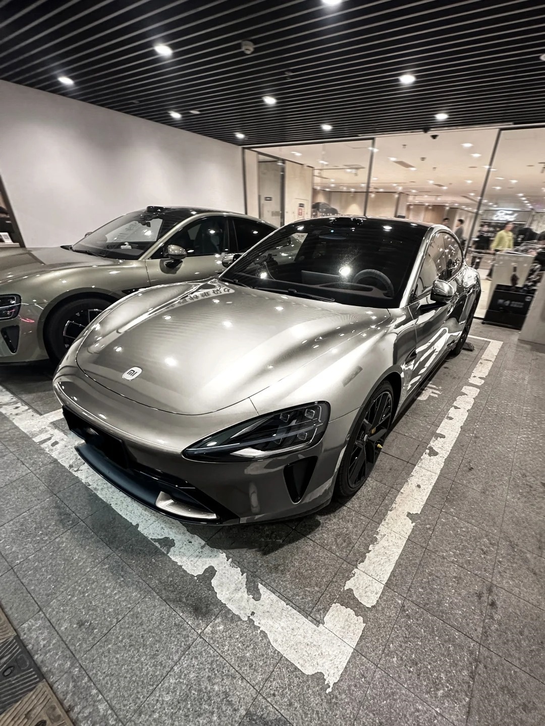 PET Gloss Liquid Victor Silver Car Vinyl Wrap review 1