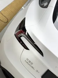 NIO Ultimate Flat Pure White Car Vinyl Wrap review 1