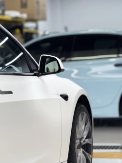 NIO Ultimate Flat Pure White Car Vinyl Wrap review filim 01