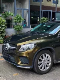 Gloss Metallic Midnight Gold Car Vinyl Wrap review 1